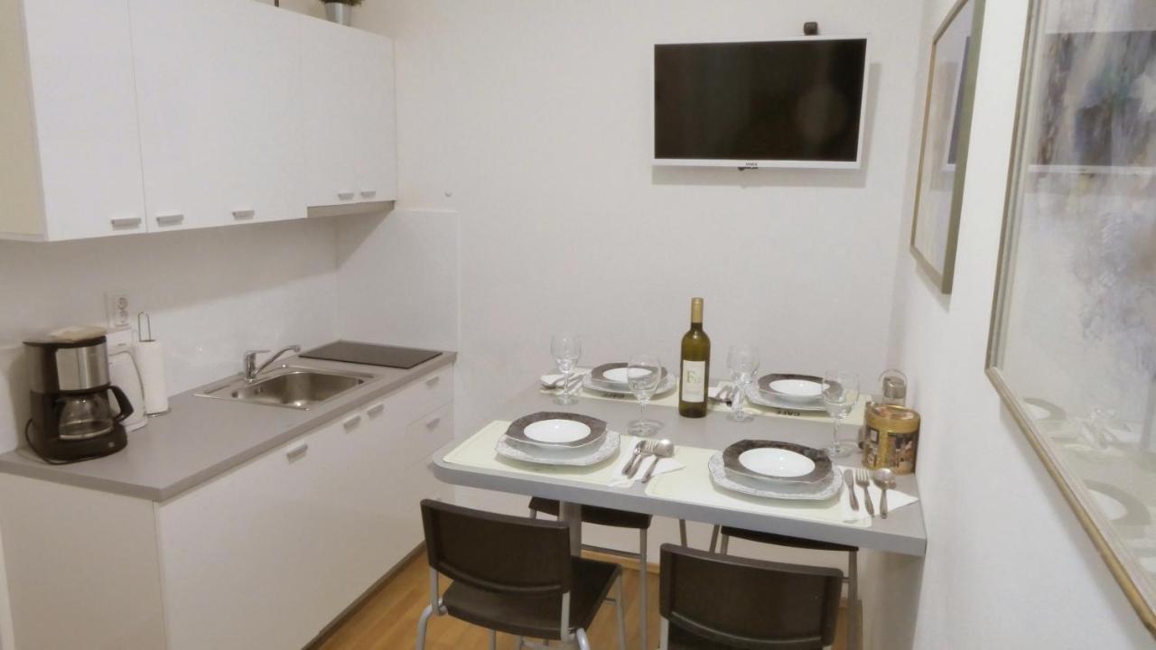F12 Apartments 萨格勒布 外观 照片